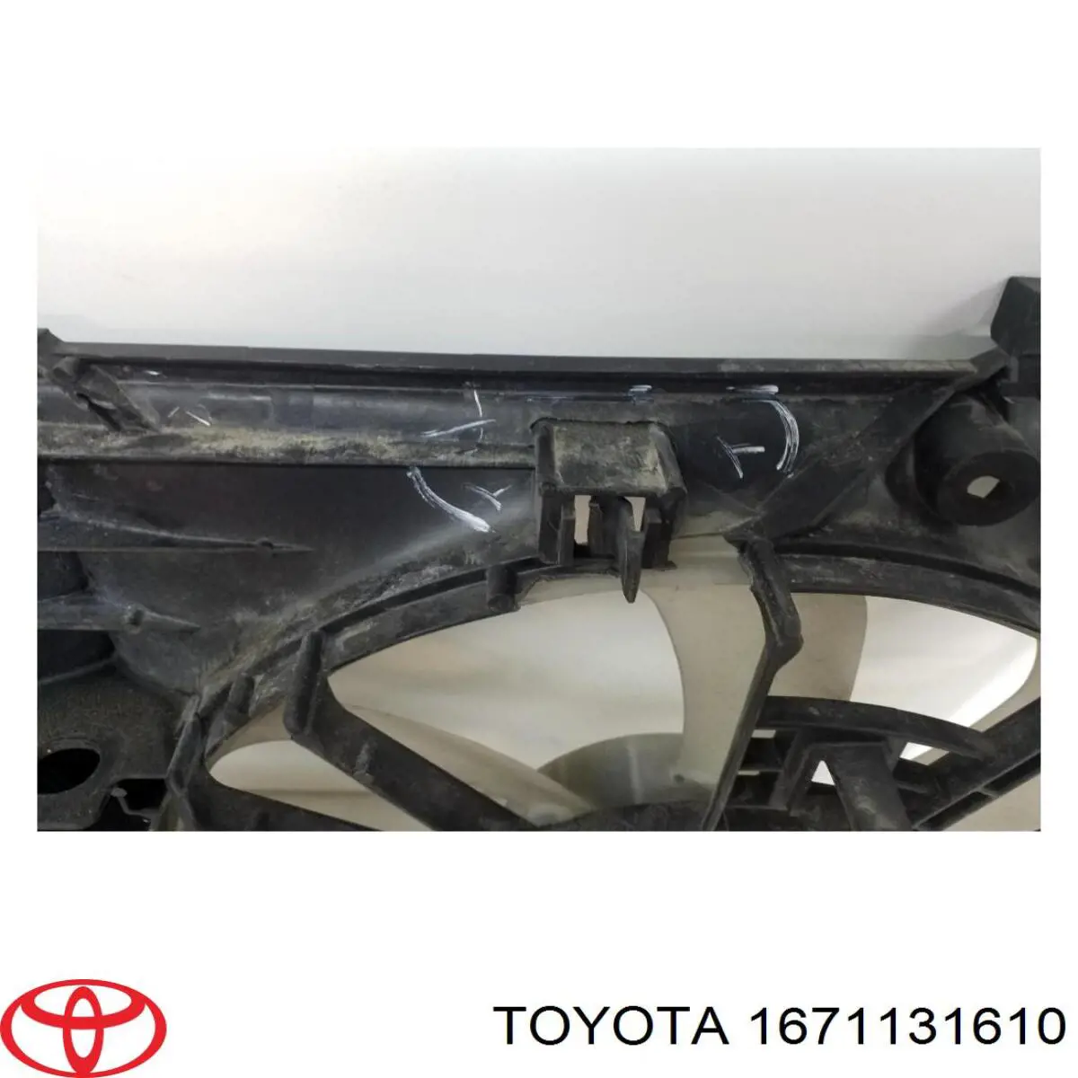 Дифузор вентилятора Toyota 1671131610 ціна, від 189.05 USD