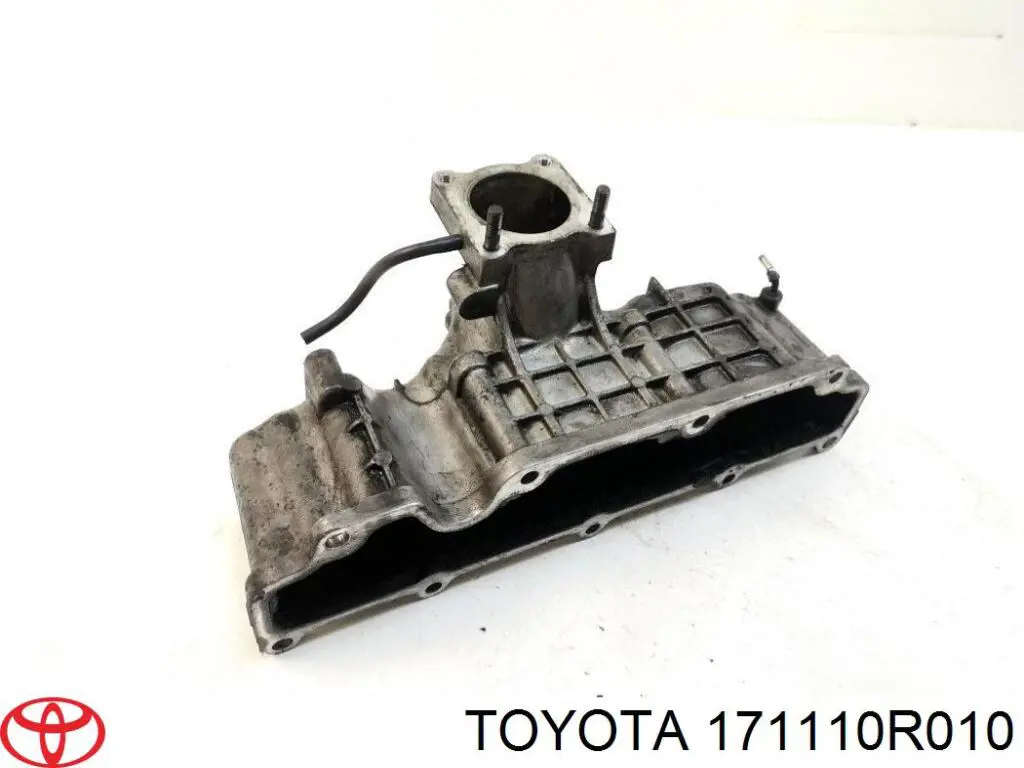 Купити 171110R010 Toyota 