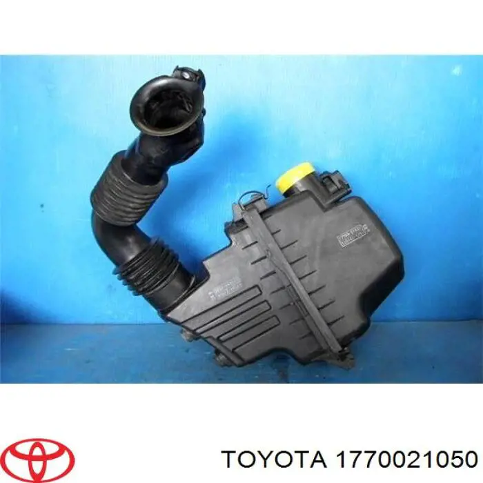 Елемент повітряного фільтра Toyota 1770021050 ціна, від 3.72 USD