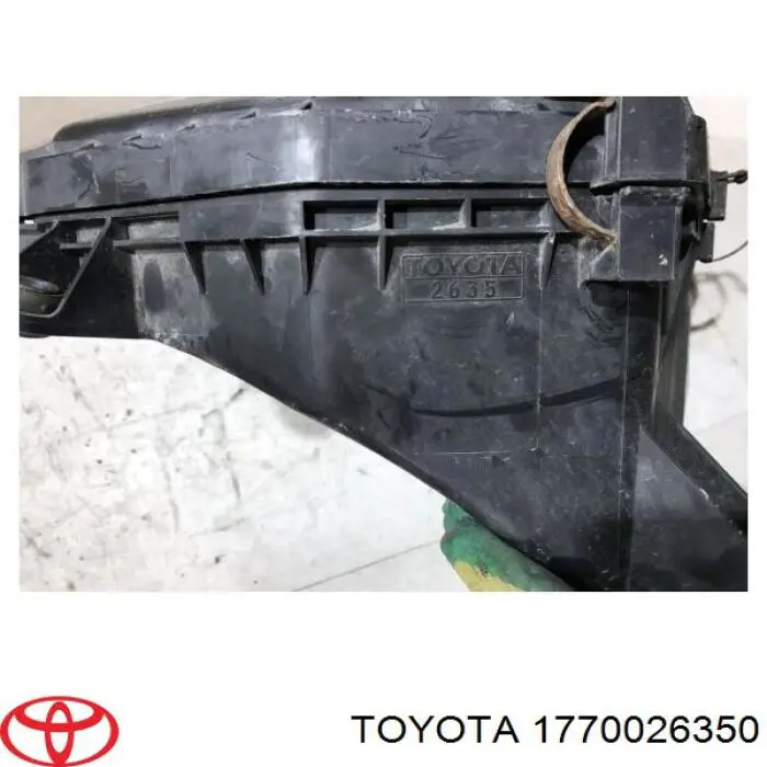 Корпус повітряного фільтра Toyota 1770026350 ціна, від 42.33 USD