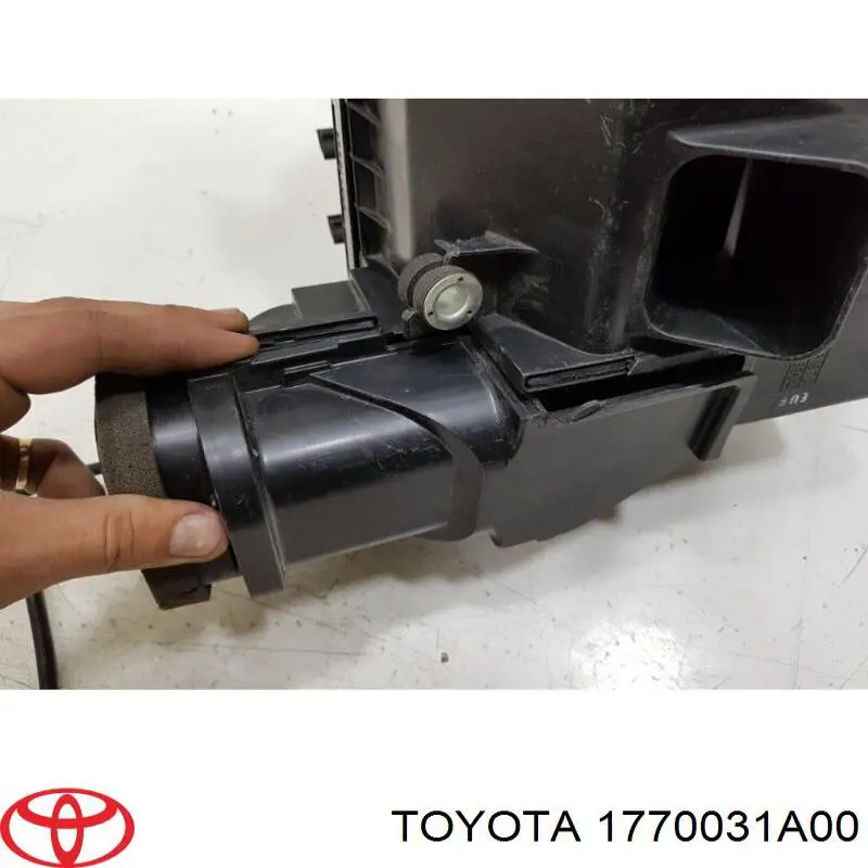 Корпус повітряного фільтра Toyota 1770031A00 ціна, від  USD