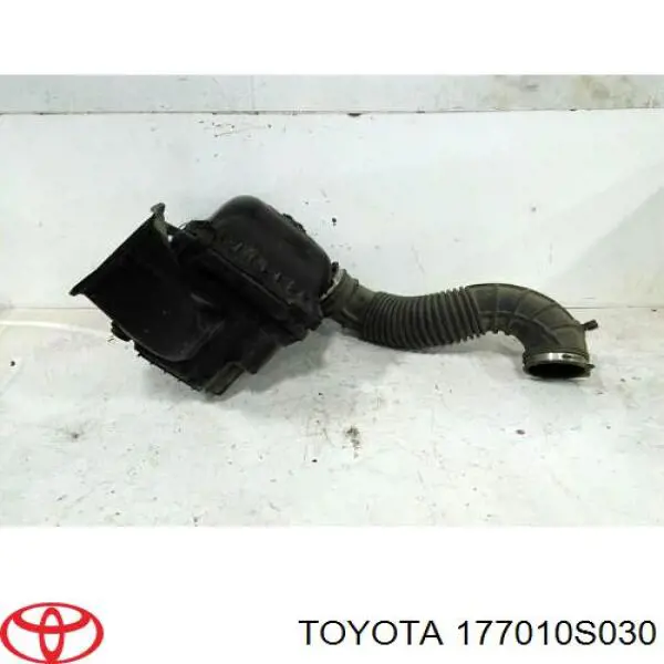 Купити 177010S030 Toyota Корпус повітряного фільтра, нижня частина