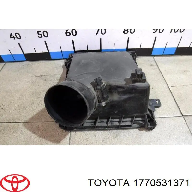 Корпус повітряного фільтра, верхня частина Toyota 1770531371 ціна, від 44.33 USD