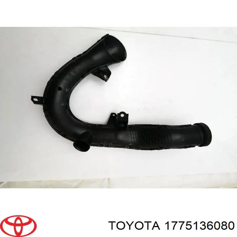 Купити 1775136080 Toyota Патрубок повітряний, вхід повітряного фільтра