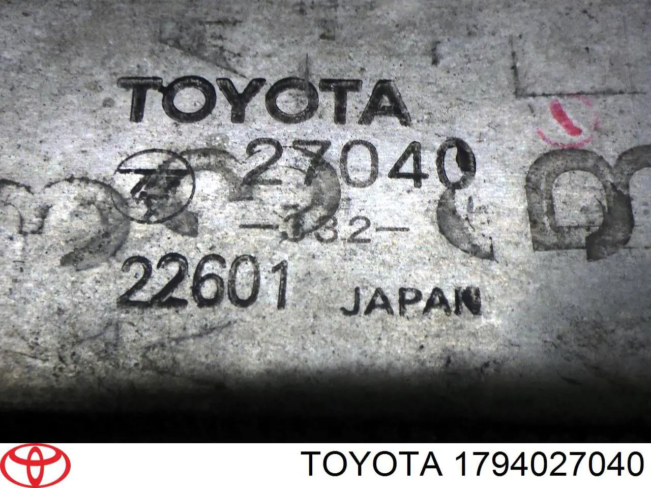 Охолоджувач наддувочного повітря на Toyota RAV4 II XA2