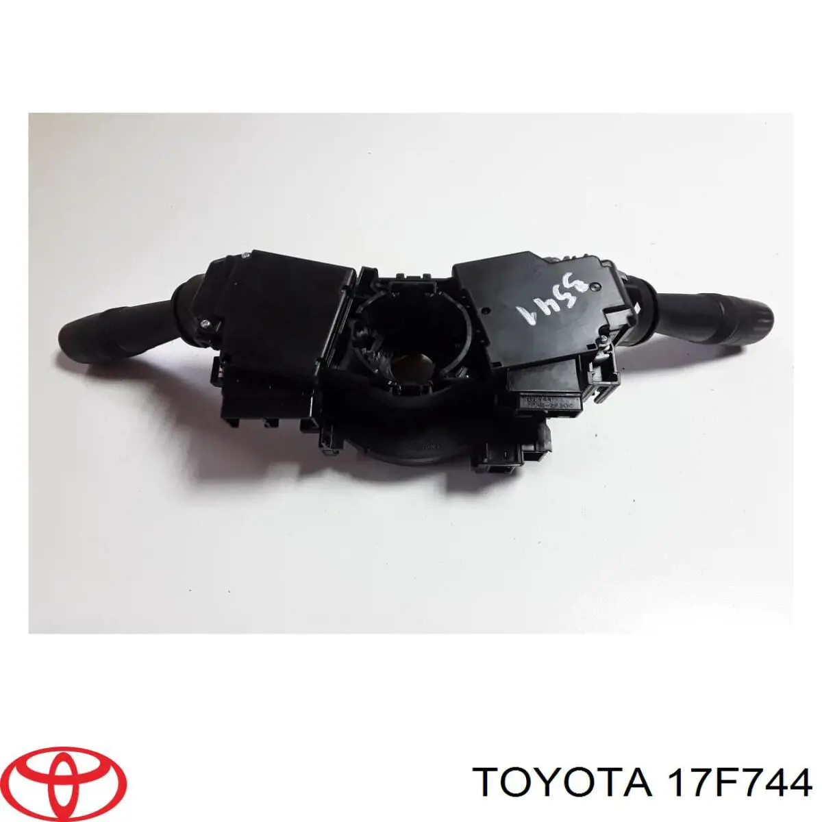 Купити 17F744 Toyota 