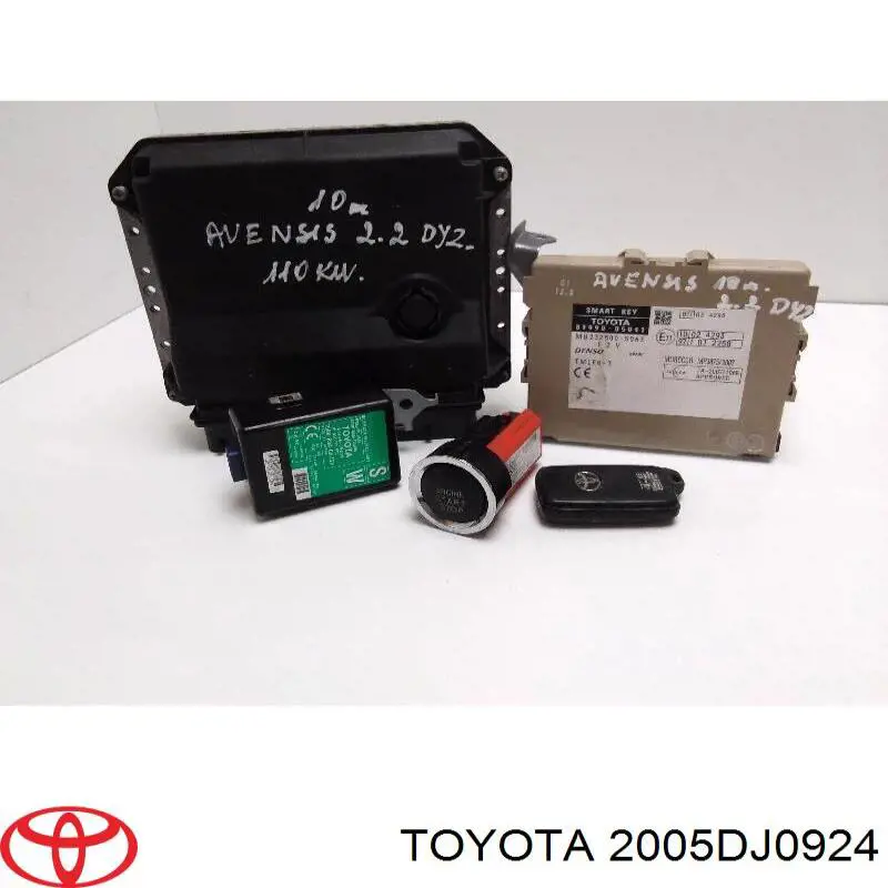 2005DJ0924 Toyota Кнопка запуску двигуна