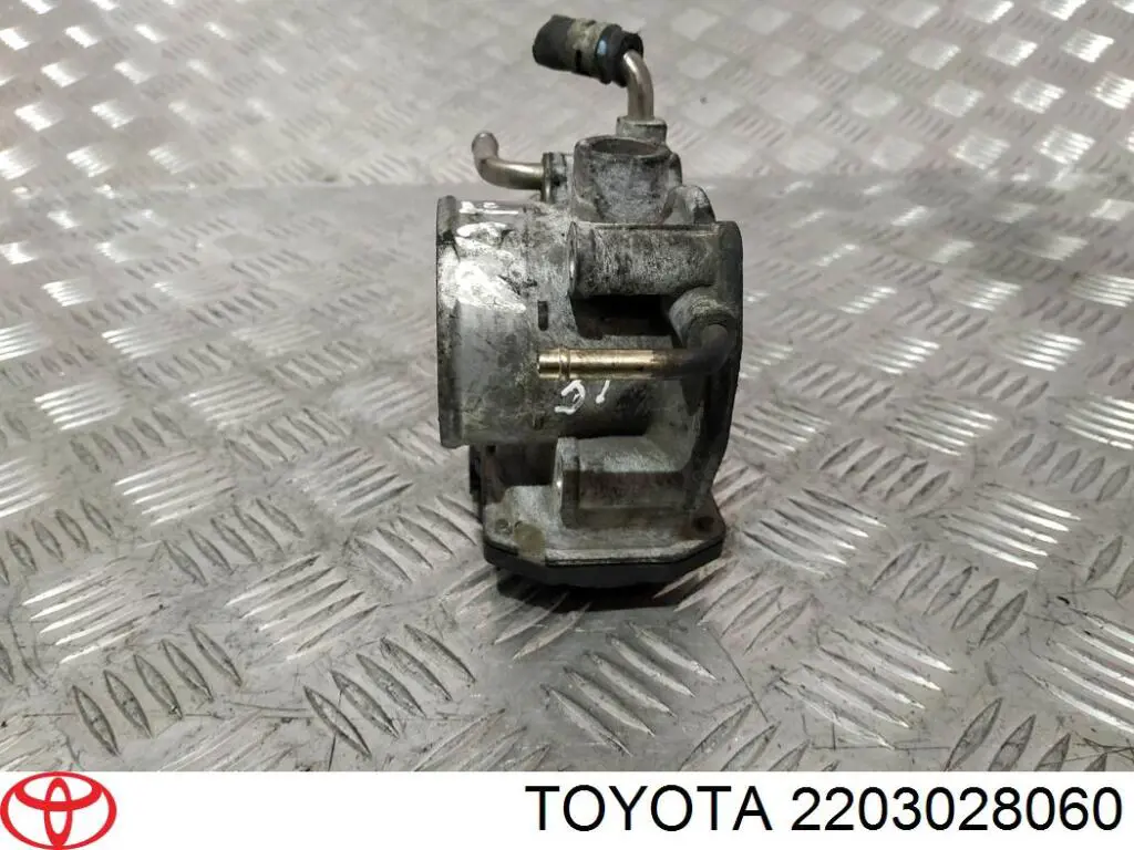 Блок дросельної заслінки Toyota 2203028061 ціна, від 63.35 USD