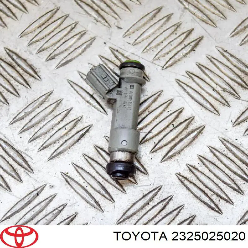 Купити 2325025020 Toyota Форсунка дизельна в зборі, розпилювач + тримач