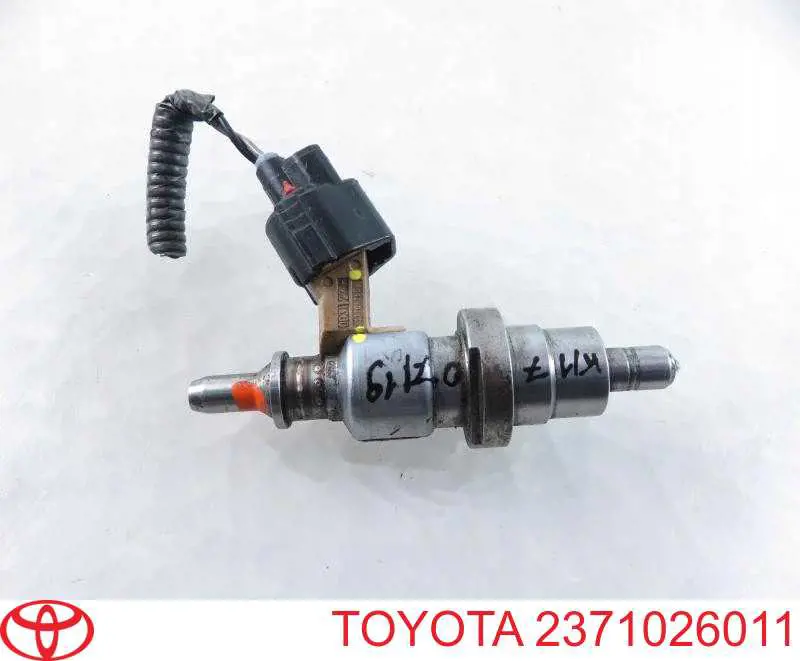 Регулятор тиску палива 2371026011 Toyota