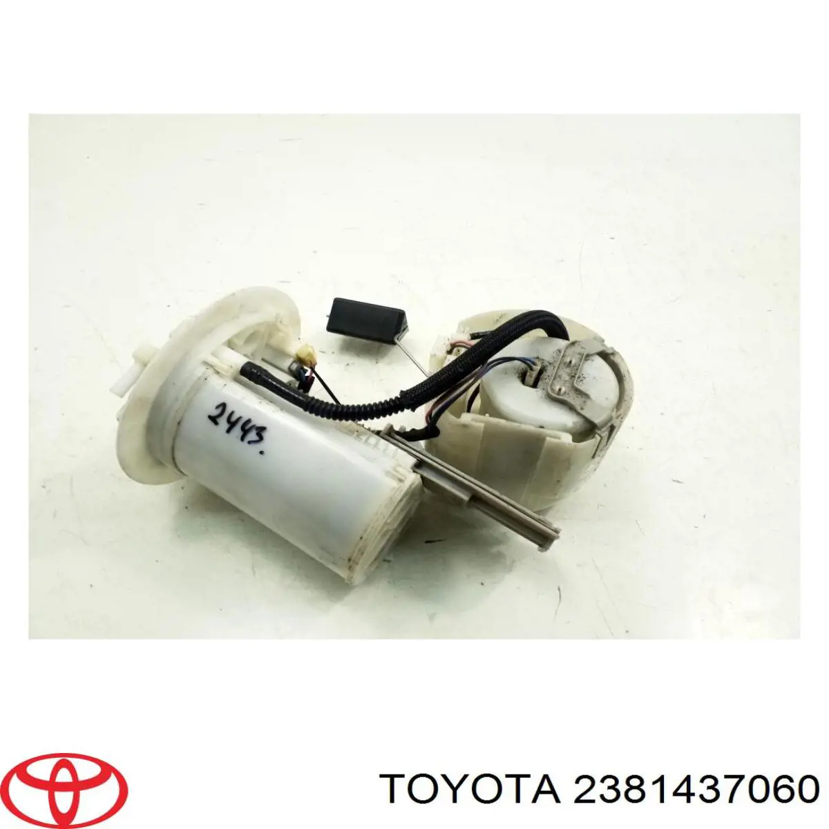 2381437060 Toyota Розподільник палива