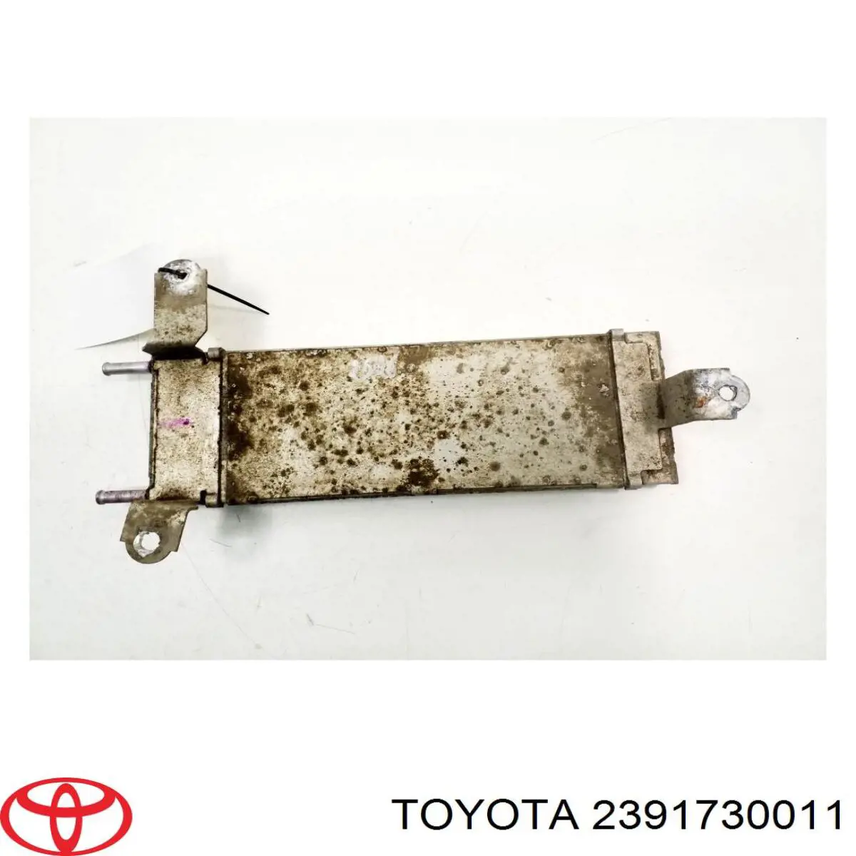 2391730011 Toyota Радіатор охолодження палива