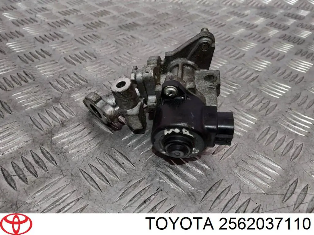 Клапан EGR, рециркуляції газів Toyota Prius (ZVW30) (Тойота Пріус)