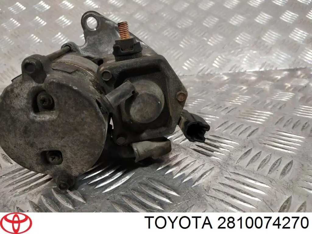 Стартер автомобільний Toyota 2810074270