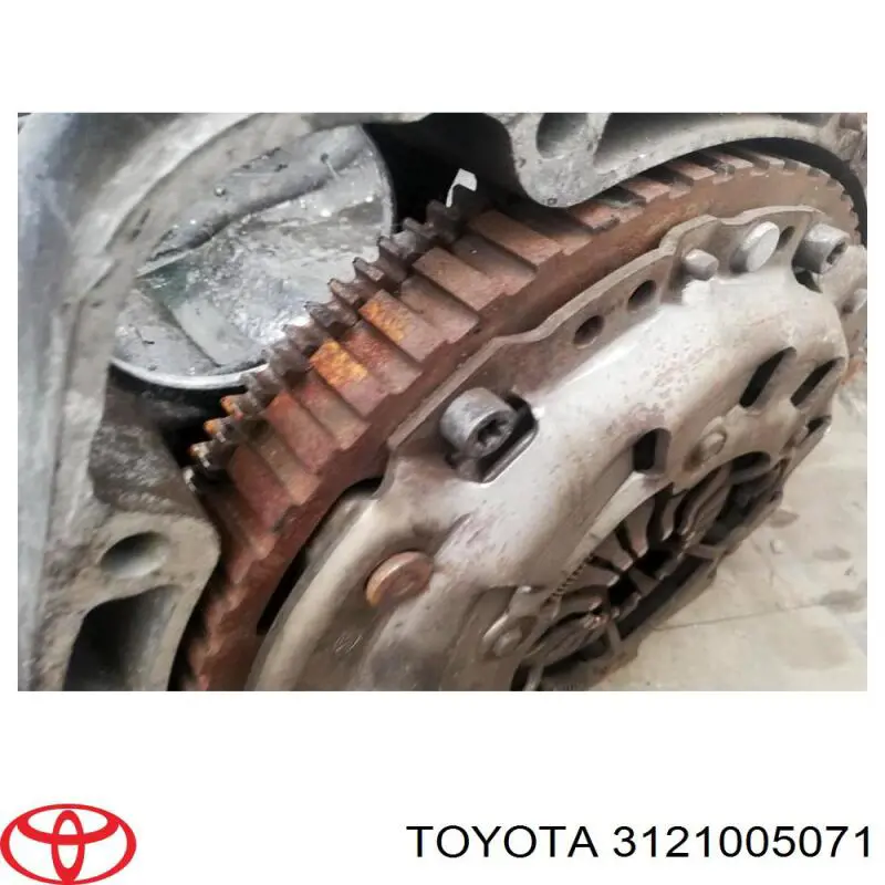  Toyota 3121005071