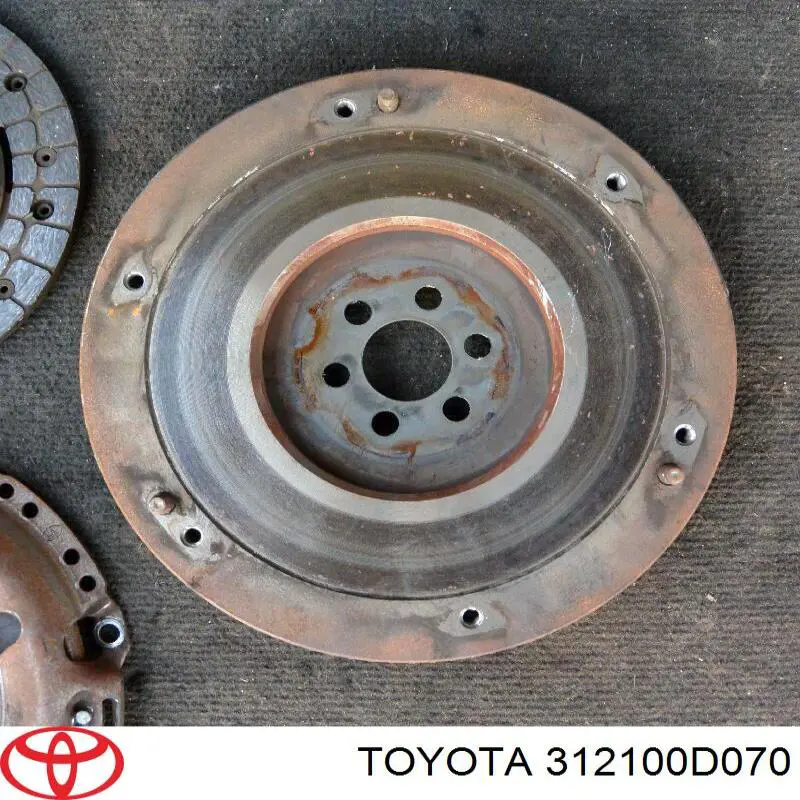 Купити 312100D070 Toyota Корзина зчеплення