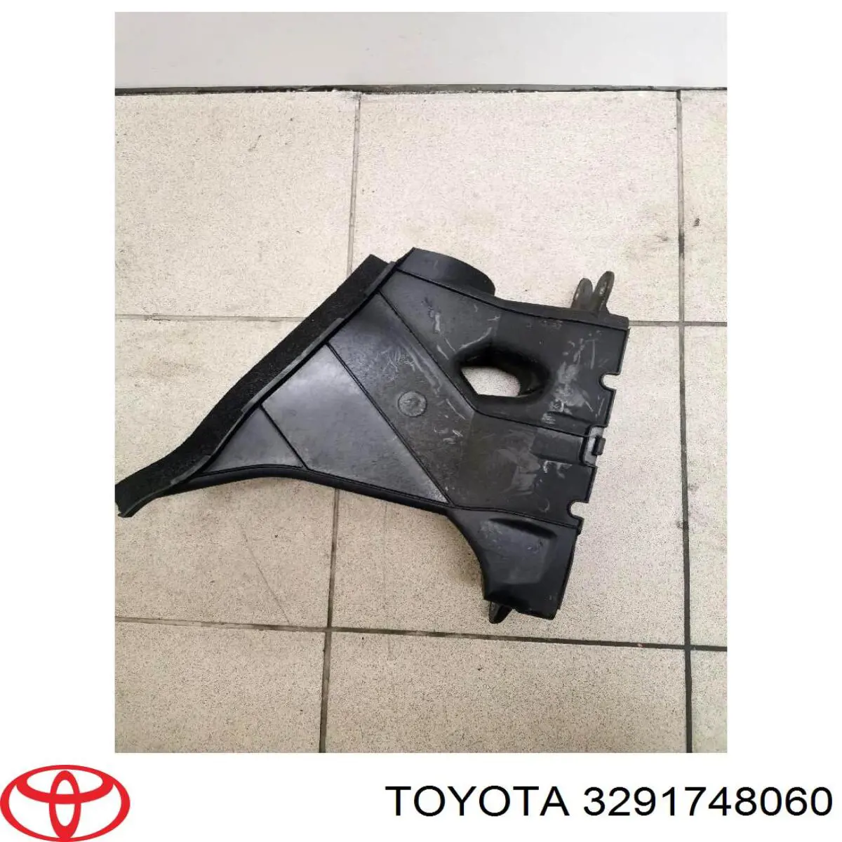 Купити 3291748060 Toyota Дифузор радіатора АКПП