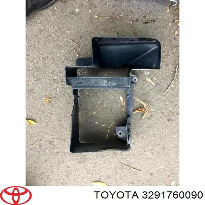 3291760090 Toyota Дифузор радіатора АКПП