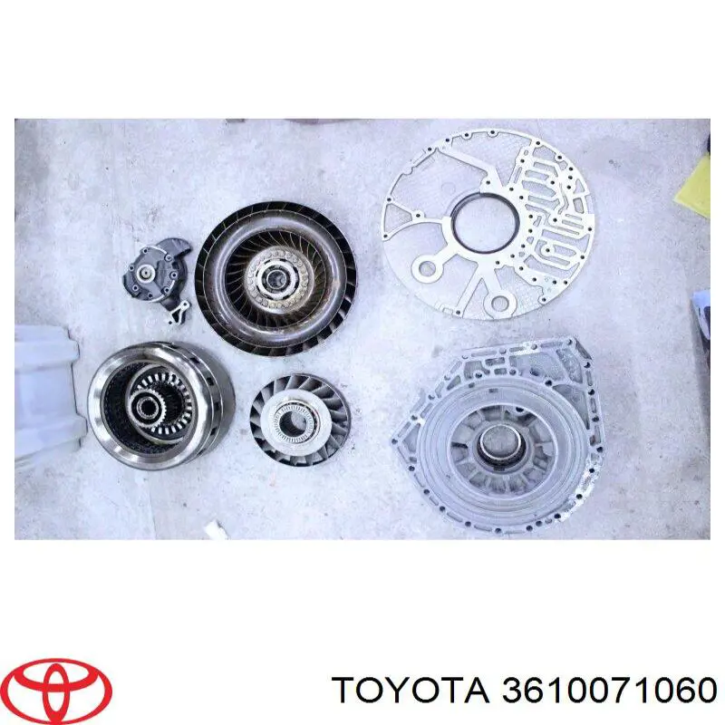 Купити 3610071060 Toyota Коробка роздавальна в зборі