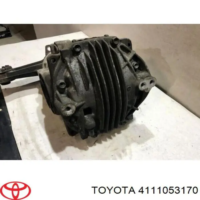 4111053170 Toyota Задній редуктор