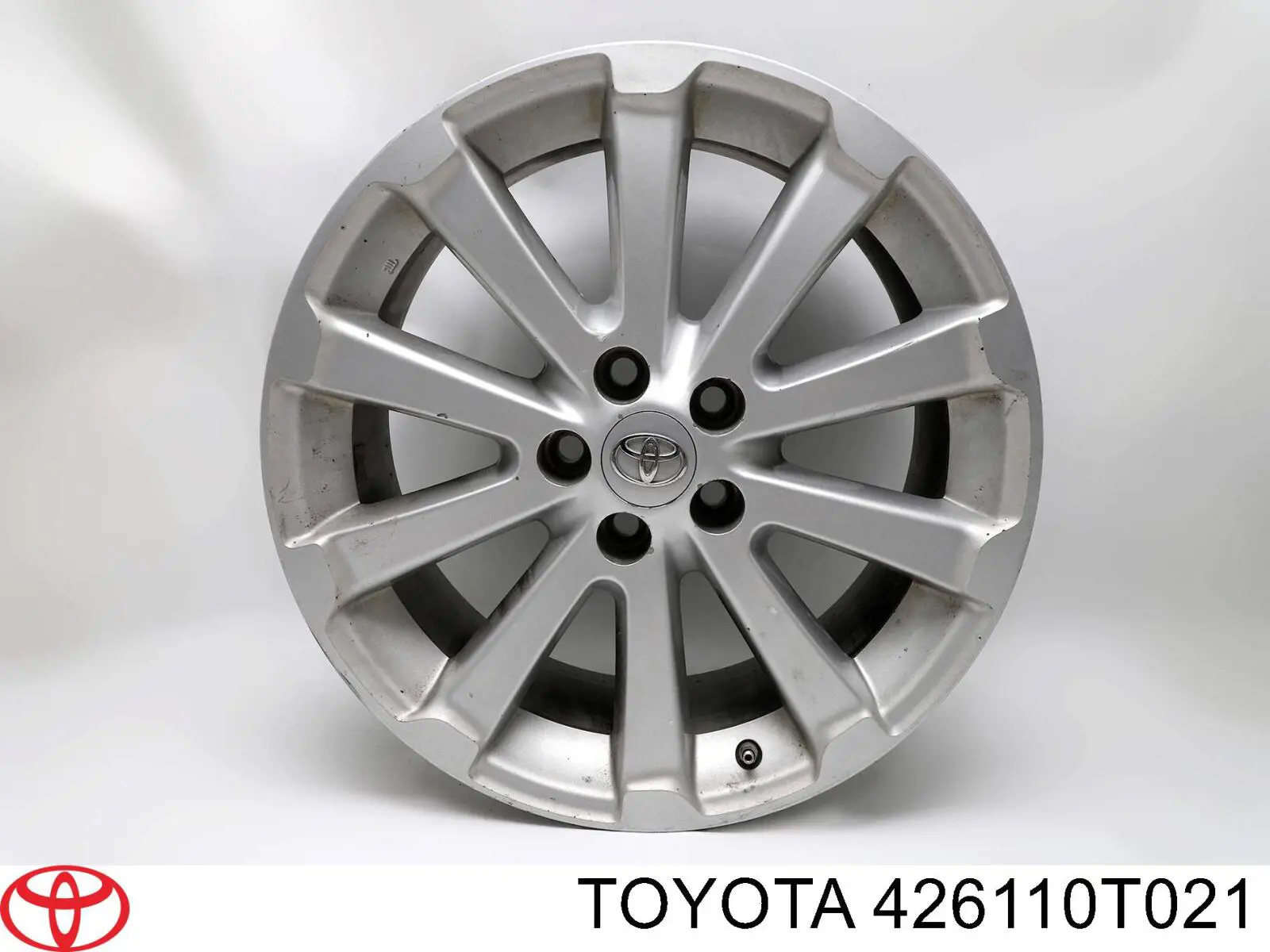 Диск колісний стальний (штампований) 426110T021 Toyota
