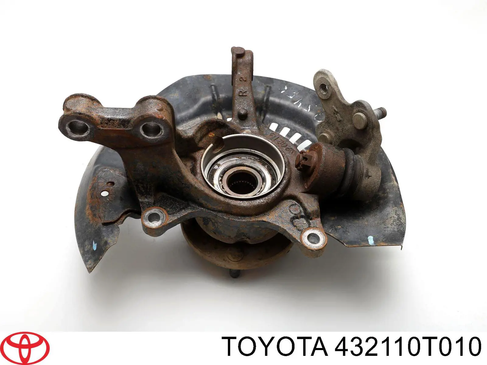 432110T010 Toyota Цапфа - поворотний кулак передній, правий