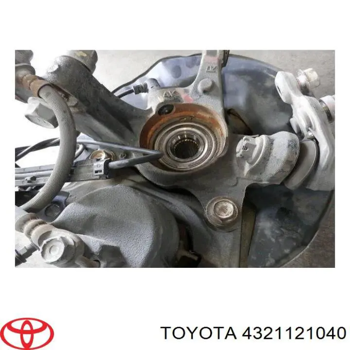 Цапфа - поворотний кулак передній, правий 4321121040 Toyota