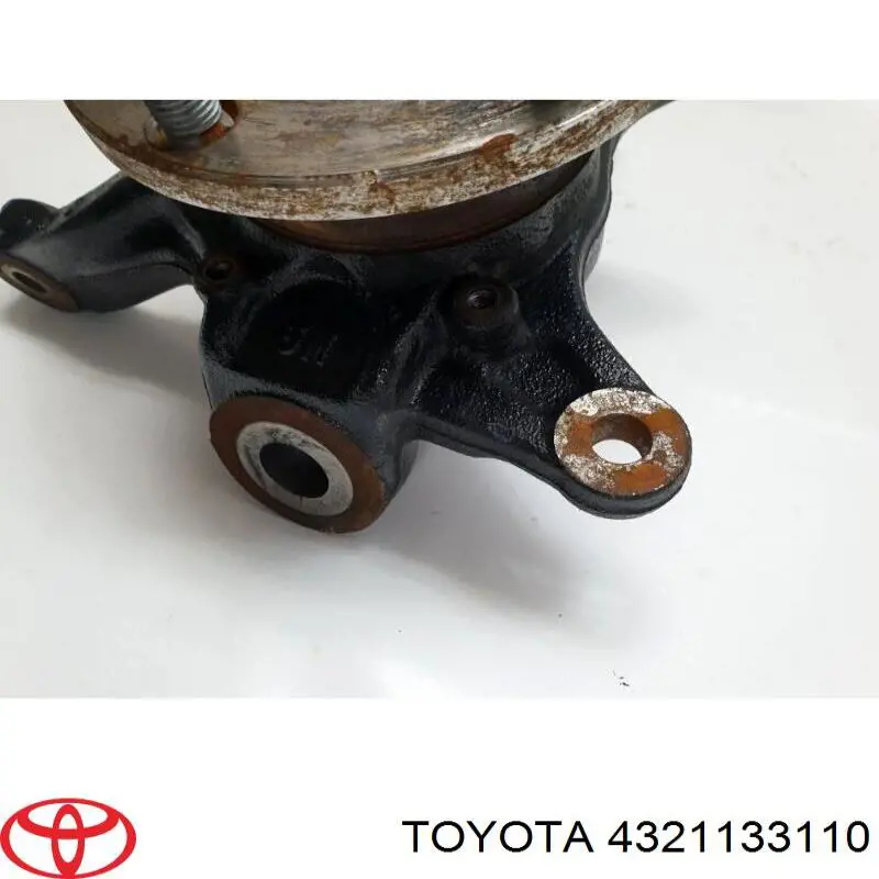 Цапфа поворотного кулака Toyota 4321133110 ціна, від 241.48 USD