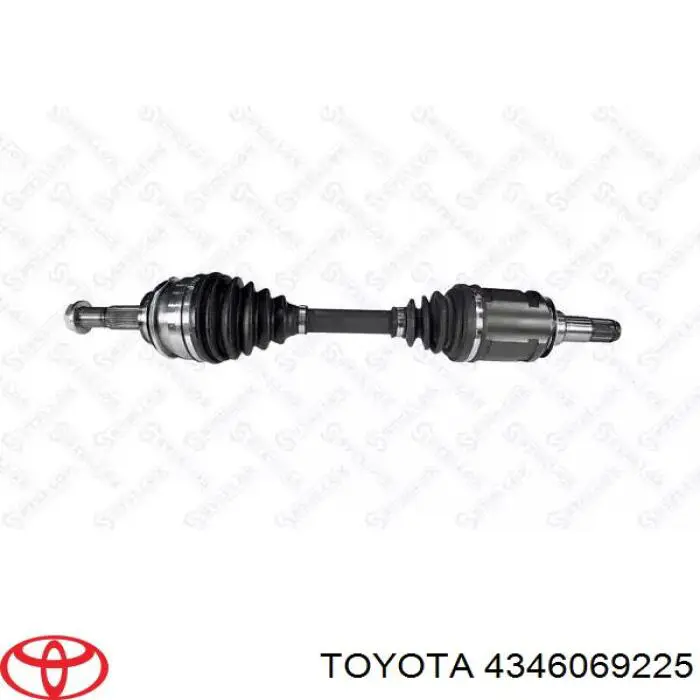 Піввісь права 4346069225 Toyota