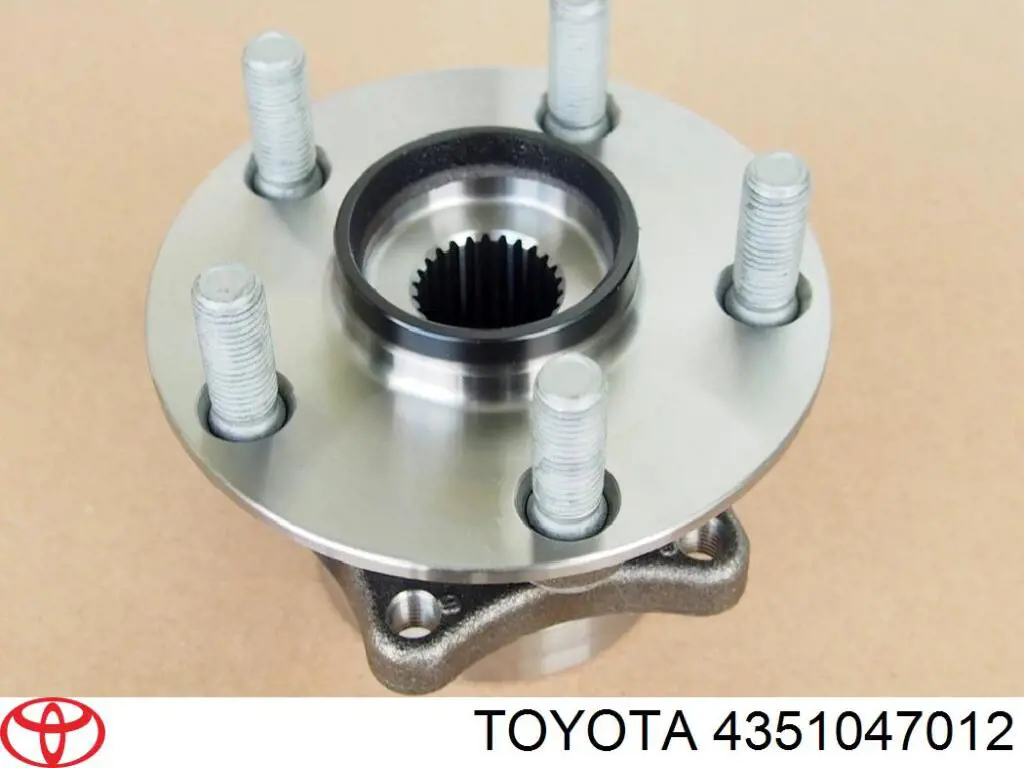 Купити 4351047012 Toyota Маточини передніх коліс