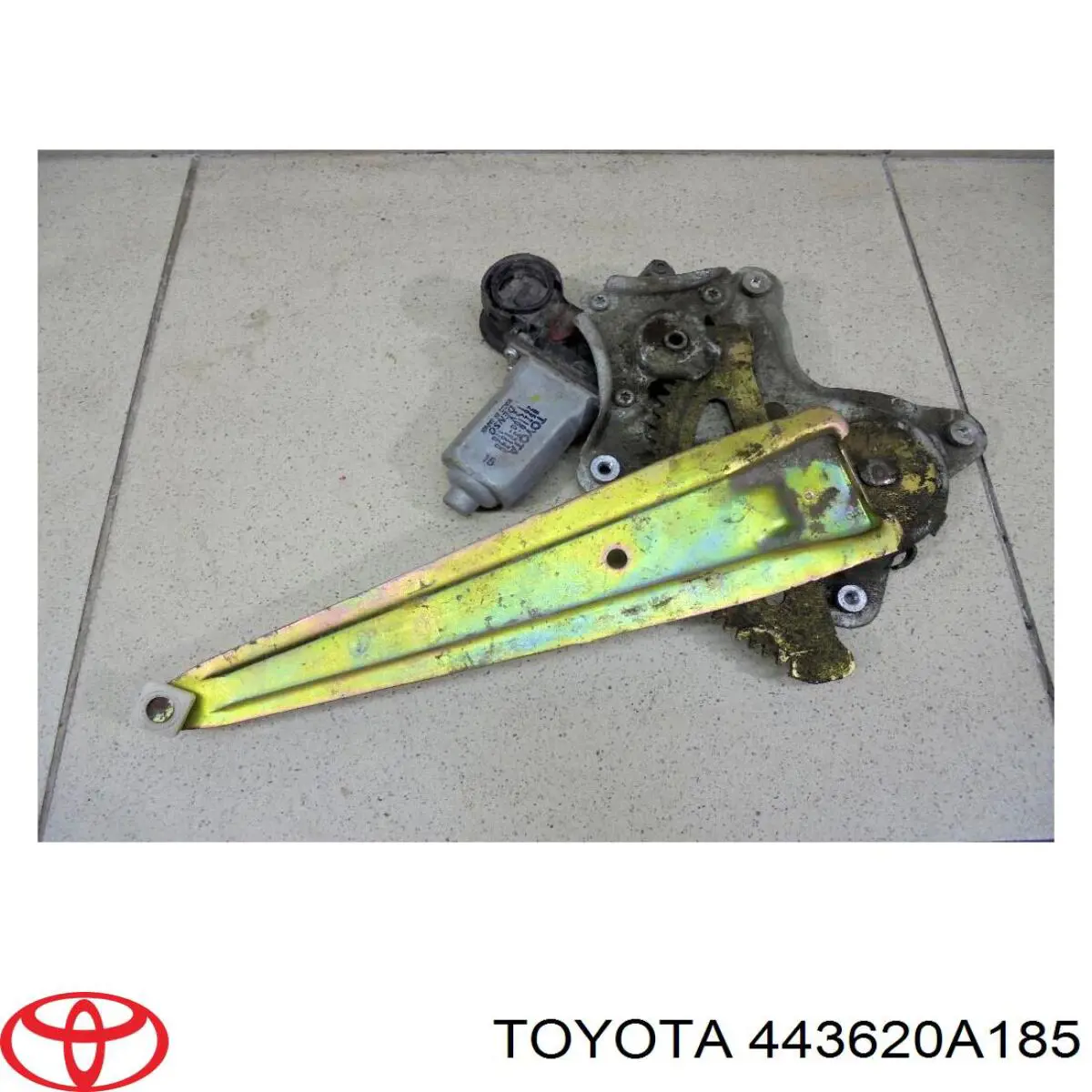 443620A185 Toyota 
