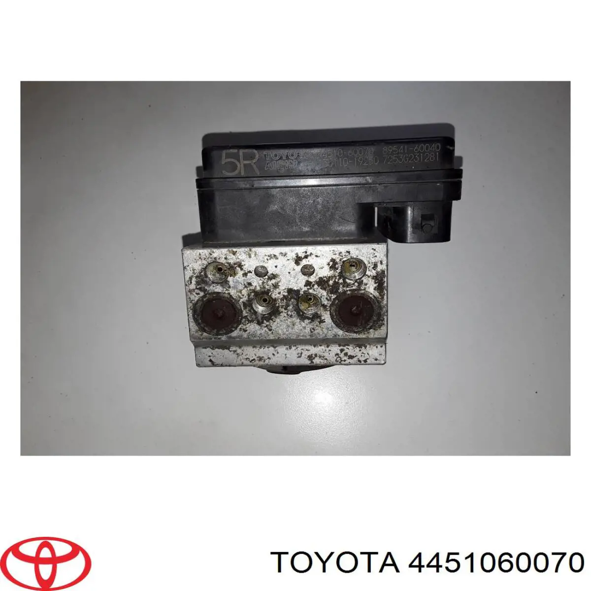 Блок АБС гідравлічний Toyota 4451060070 ціна, від 102.96 USD