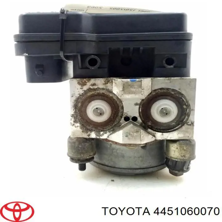 Купити 4451060070 Toyota Гідроблок АБС