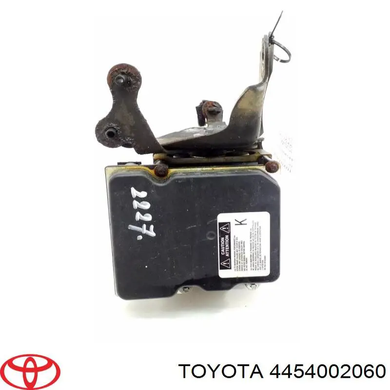 Купити 4454002060 Toyota Гідроблок АБС