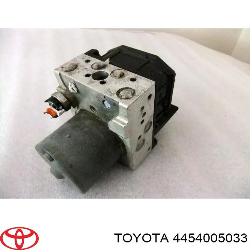 Блок АБС 4454005033 Toyota