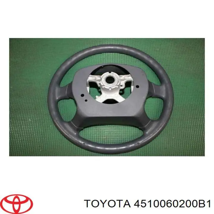 Рульове колесо на Toyota Land Cruiser 90 J9
