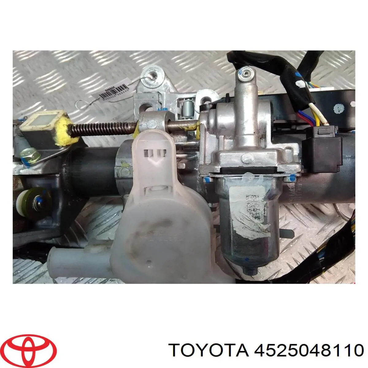 4525048110 Toyota Колонка рульового управління