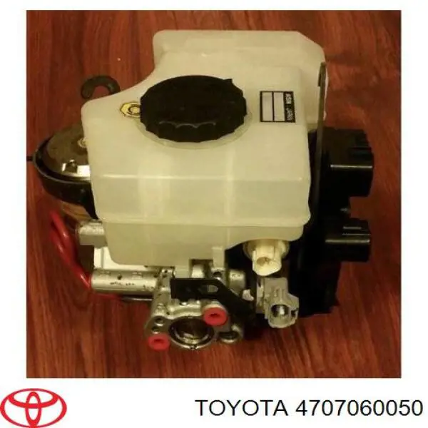Купити 4707060050 Toyota Насос АБС (ABS) головного гальмівного циліндру