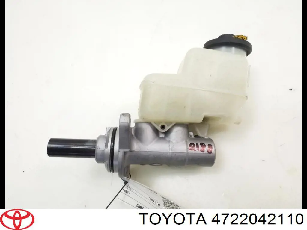 Купити 4722042110 Toyota Бачок головного циліндру зчеплення