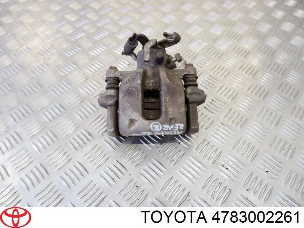 Купити 4783002261 Toyota Супорт задній правий