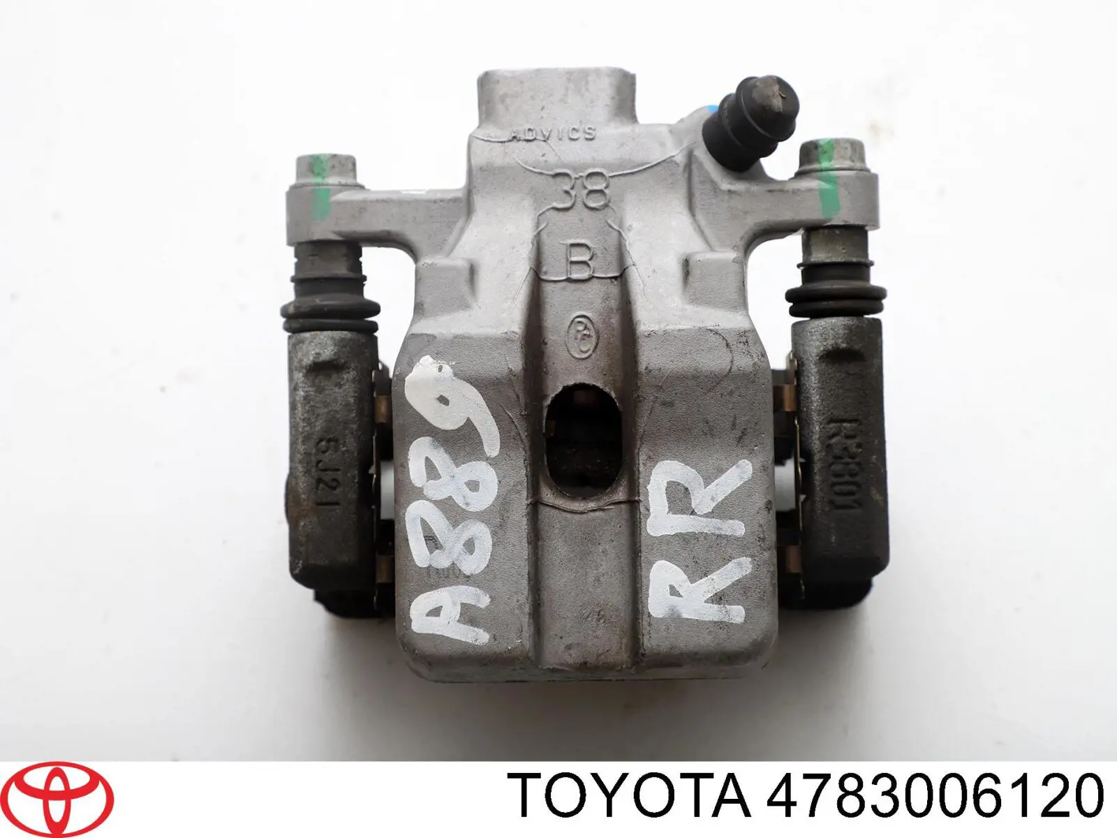 4783006120 Toyota Супорт гальмівний задній правий