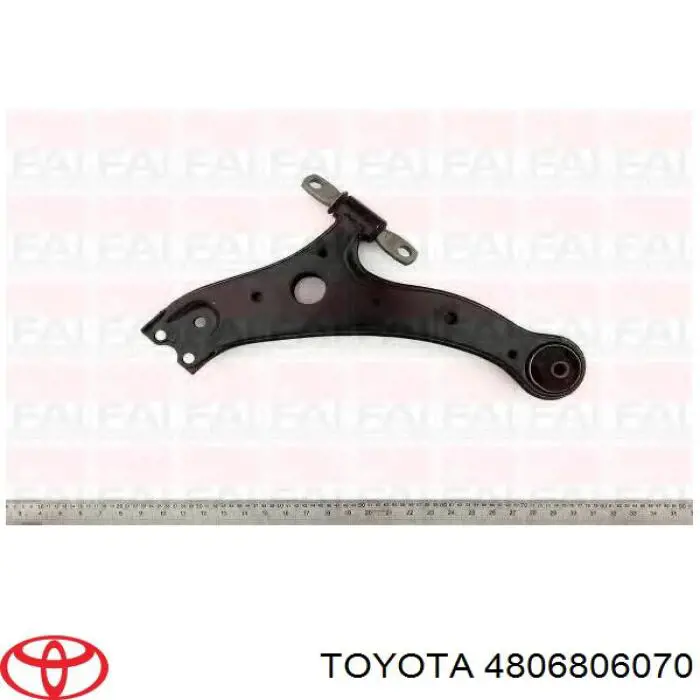 Важіль передньої підвіски нижній, правий 4806806070 Toyota