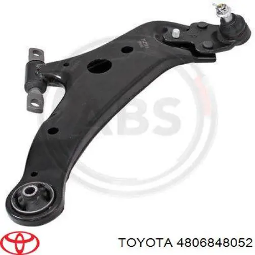 Важіль передньої підвіски нижній, правий 4806848052 Toyota