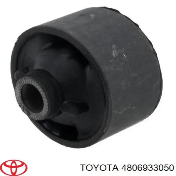 Важіль передньої підвіски нижній, лівий 4806933050 Toyota