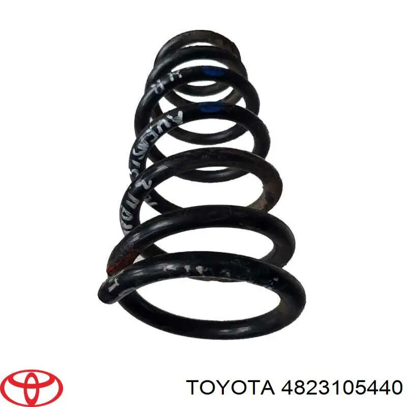 Пружина задня 4823105440 Toyota