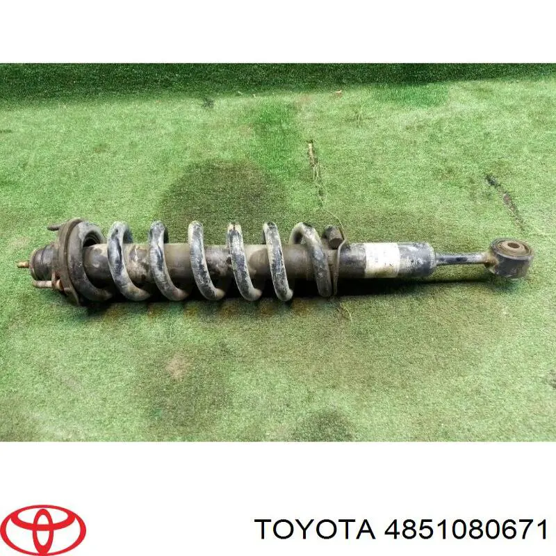4851080671 Toyota Стійка передня