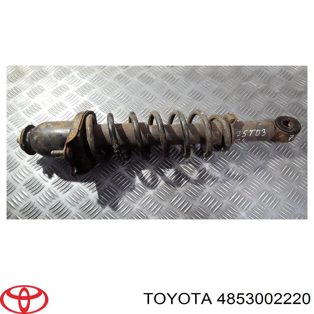 Купити 4853002220 Toyota Стійка амортизатора задня