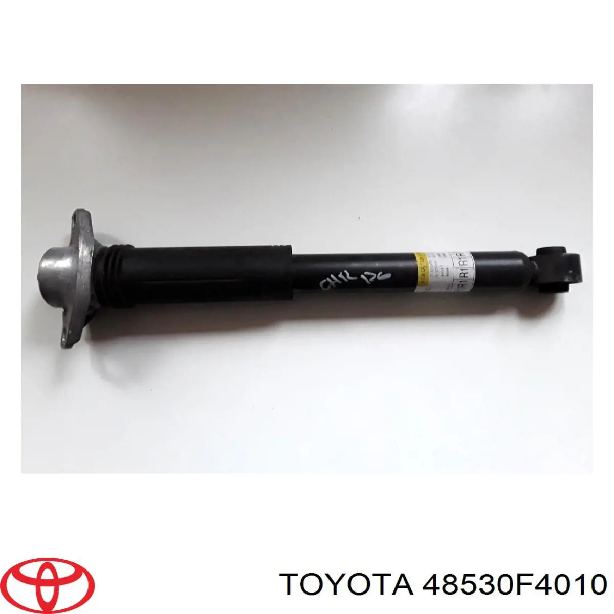 Купити 48530F4010 Toyota Амортизатор задній, правий