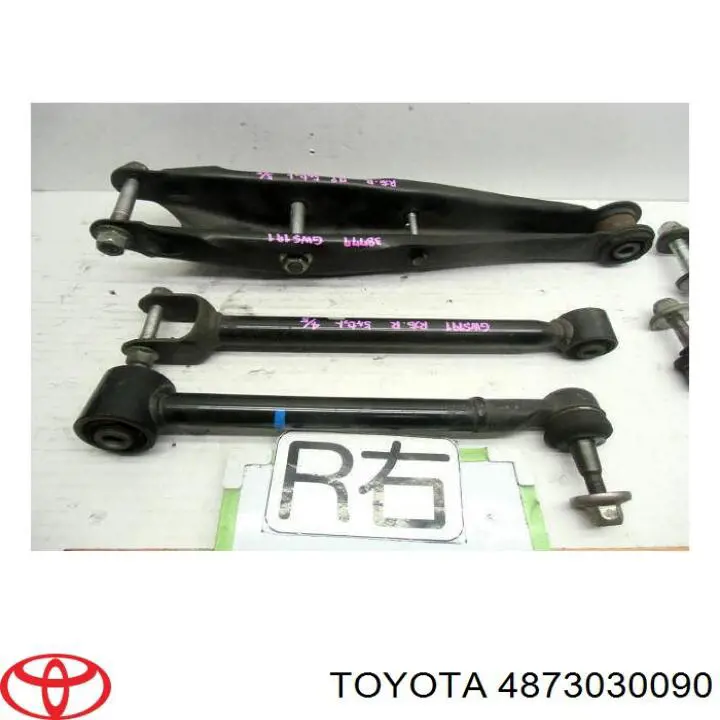 Важіль задньої підвіски нижній, правий Toyota 4873030090