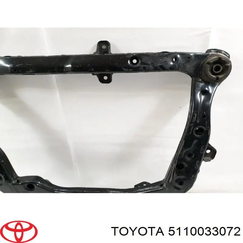  Підрамник передній Toyota Camry 7